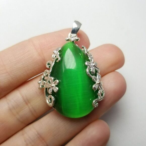 Vintage Green Glass Cabochon Pendant, Silver Tone Flower Filigree Design Setting - Picture 6 of 6